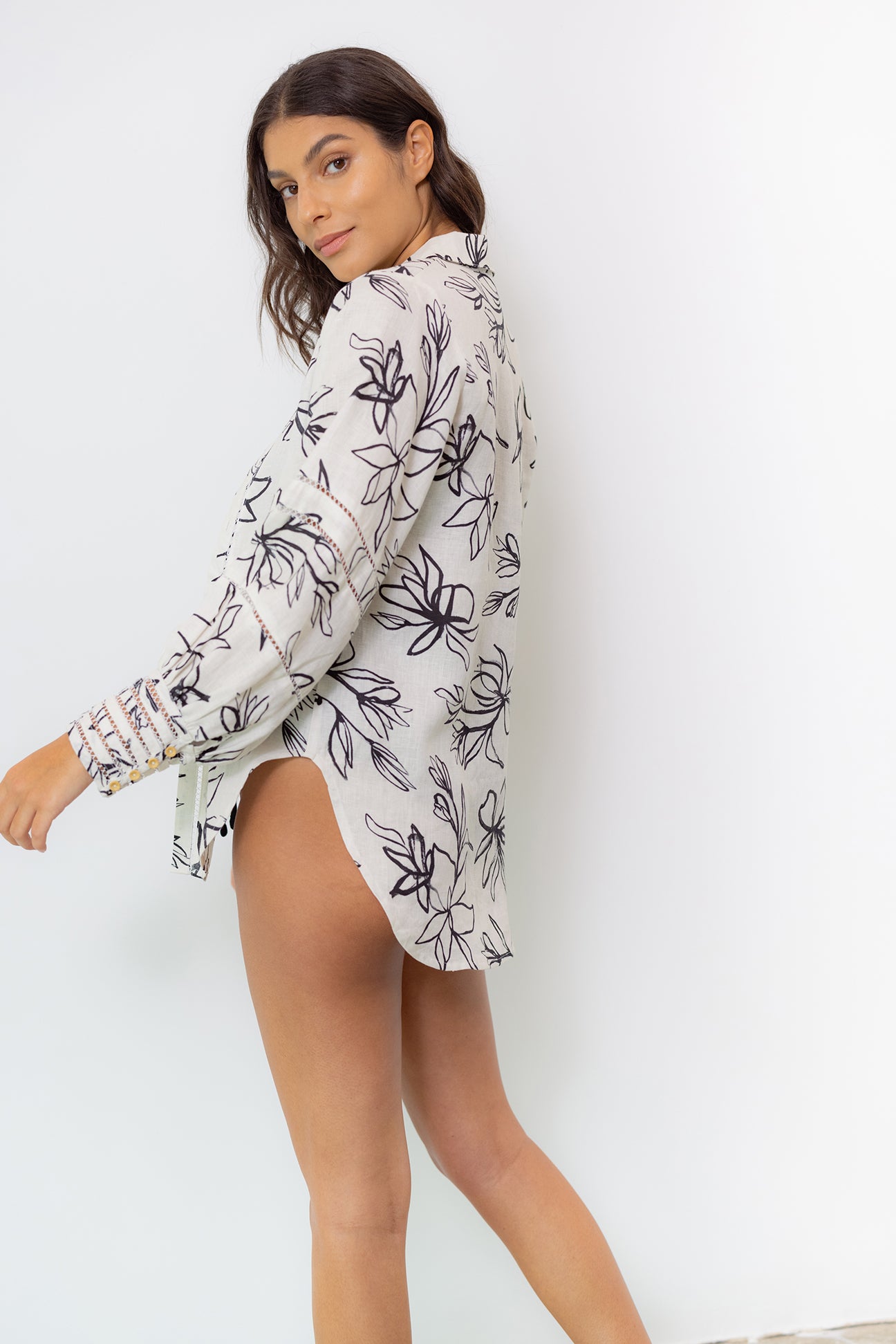 Sasha Shirt-Noir Floral Linen