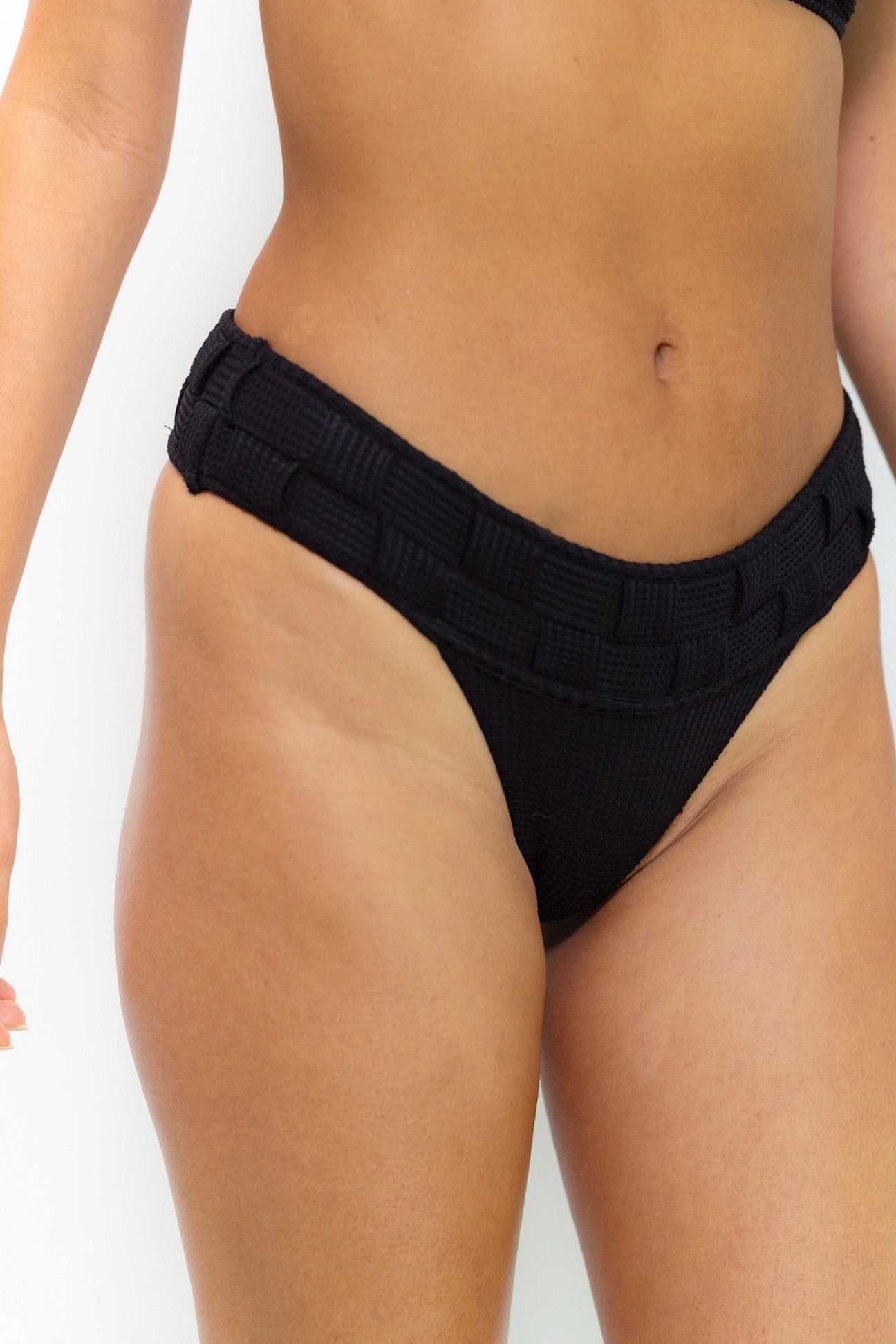 Rogue Bottom-Black Waffle Knit