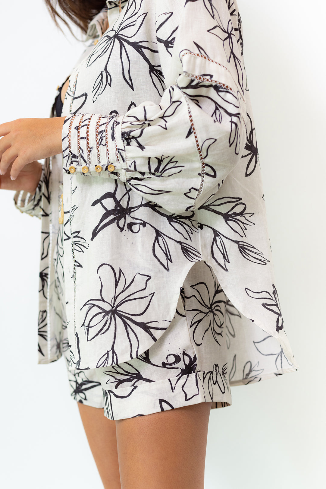 Sasha Shirt-Noir Floral Linen